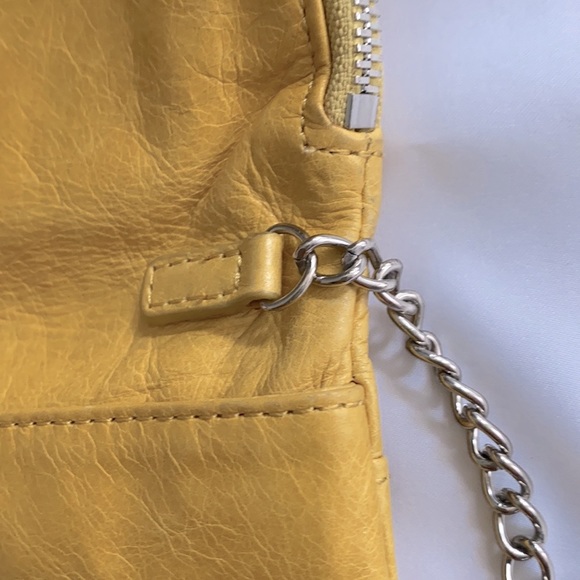 HOBO INTERNATIONAL - Picture 13 of 15